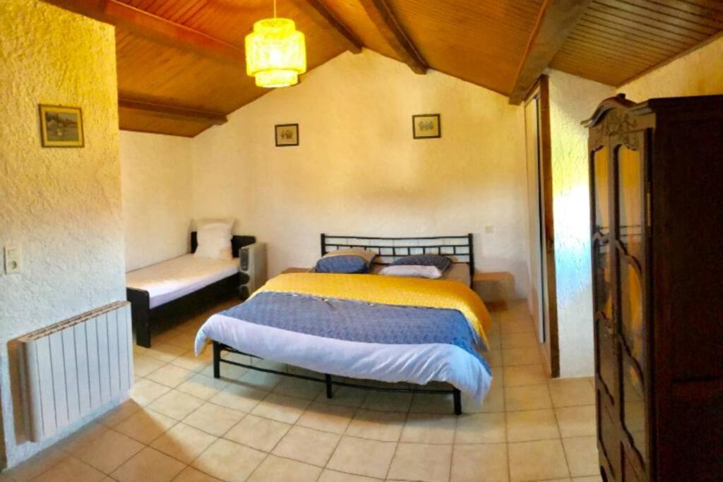 Gite Du Mas Champetre Saint-Privat-de-Champclos Екстер'єр фото